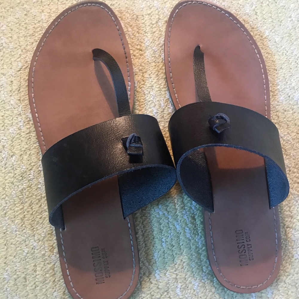 Black thong sandals